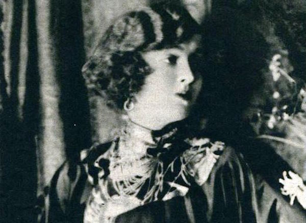 Peggy Hopkins Joyce in 1922, courtesy of Wikicommons