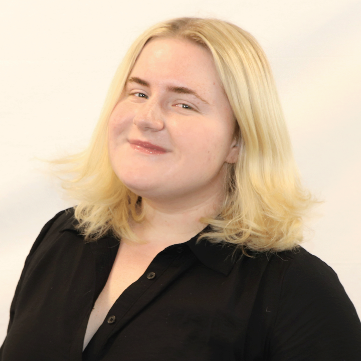 Elizabeth Walters headshot