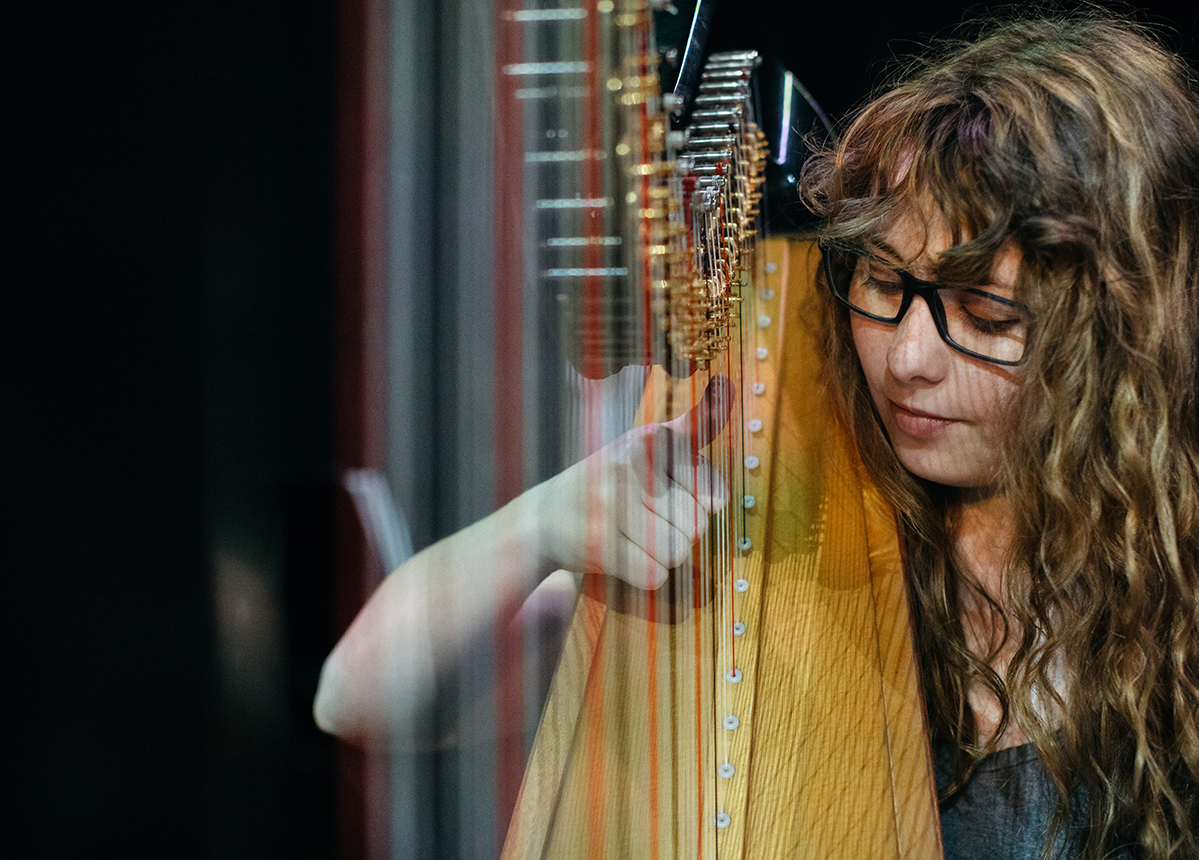 KU student plays the harp