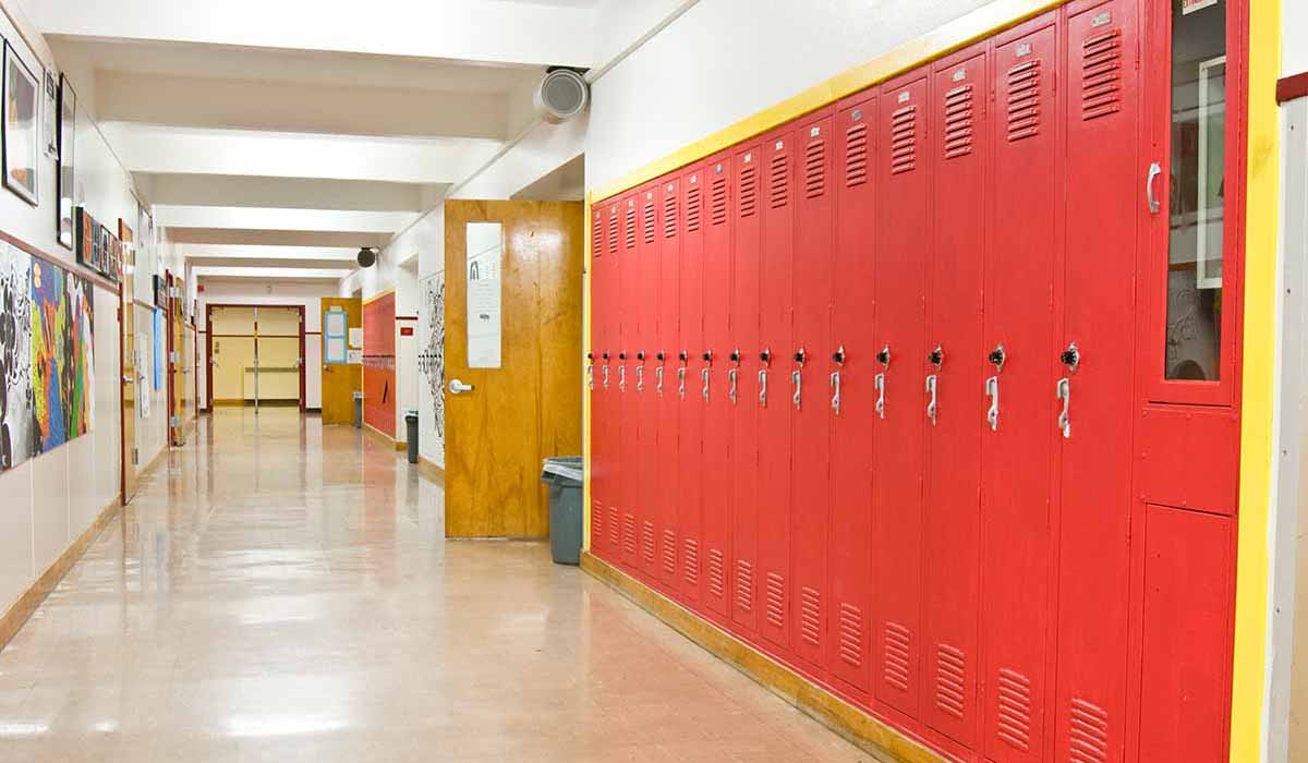 A photo of a school's empty hallway.