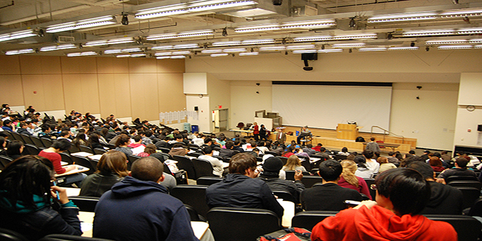 Lecture hall example. Source: Wikipedia
