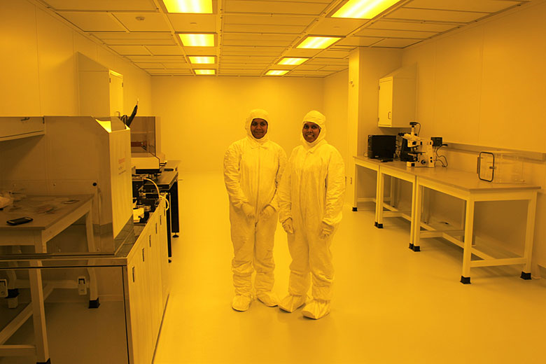 (left to right) Charuni Amarasekara and Chathurika Rathanayaka in the clean room