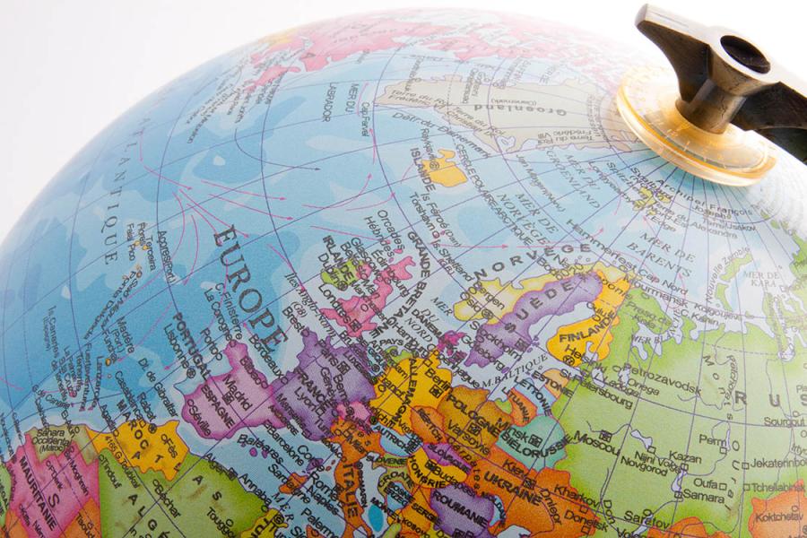 Globe