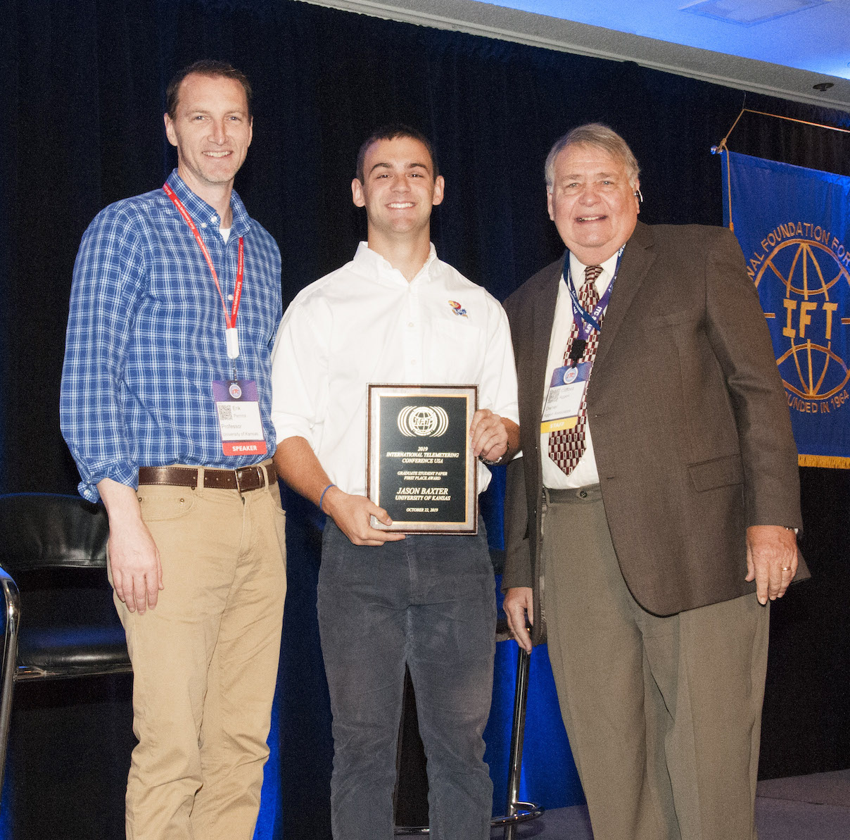 Jason Baxter receiving the 'Best Graduate Student Paper' award at the 2019 International Telemetering Conference (ITC)