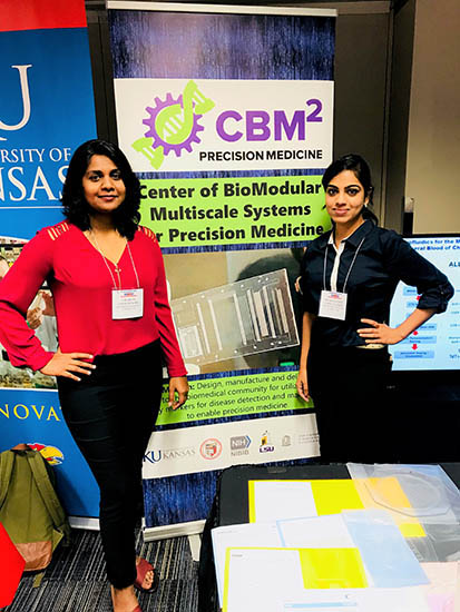 Graduate students Charuni Amarasekara and Swarnagowri Vaidyanathan.