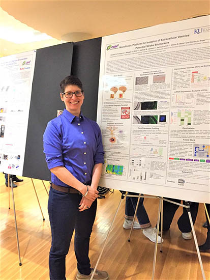 Dr. Bethany Gross presenting a poster at the ACS MWRM 2017.